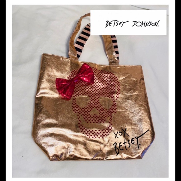Betsey Johnson Handbags - BETSY JOHNSON Tote Bag